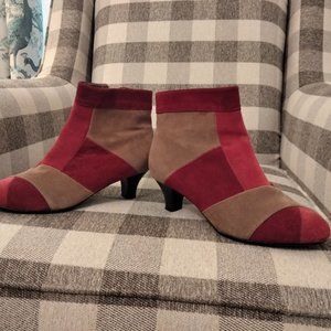 Vintage 1970s Tan, burgundy, wine Patchwork leather suede hippy boho Boots 7 1/2